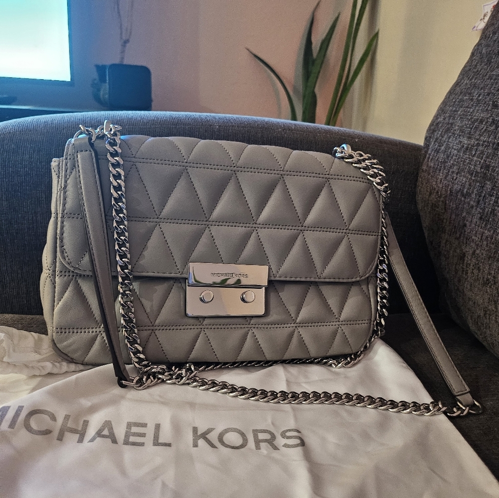 Sloan handbag MK